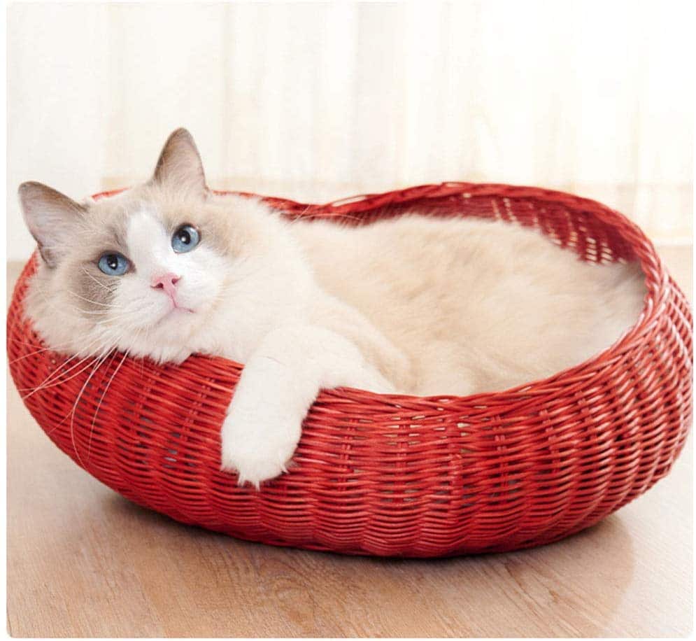 UTOPIAY Panier pour Chat en rotin tressé avec Coussin Doux en Forme de cœur UTOPIAY Panier pour Chat en rotin tressé avec Coussin Doux en Forme de cœur