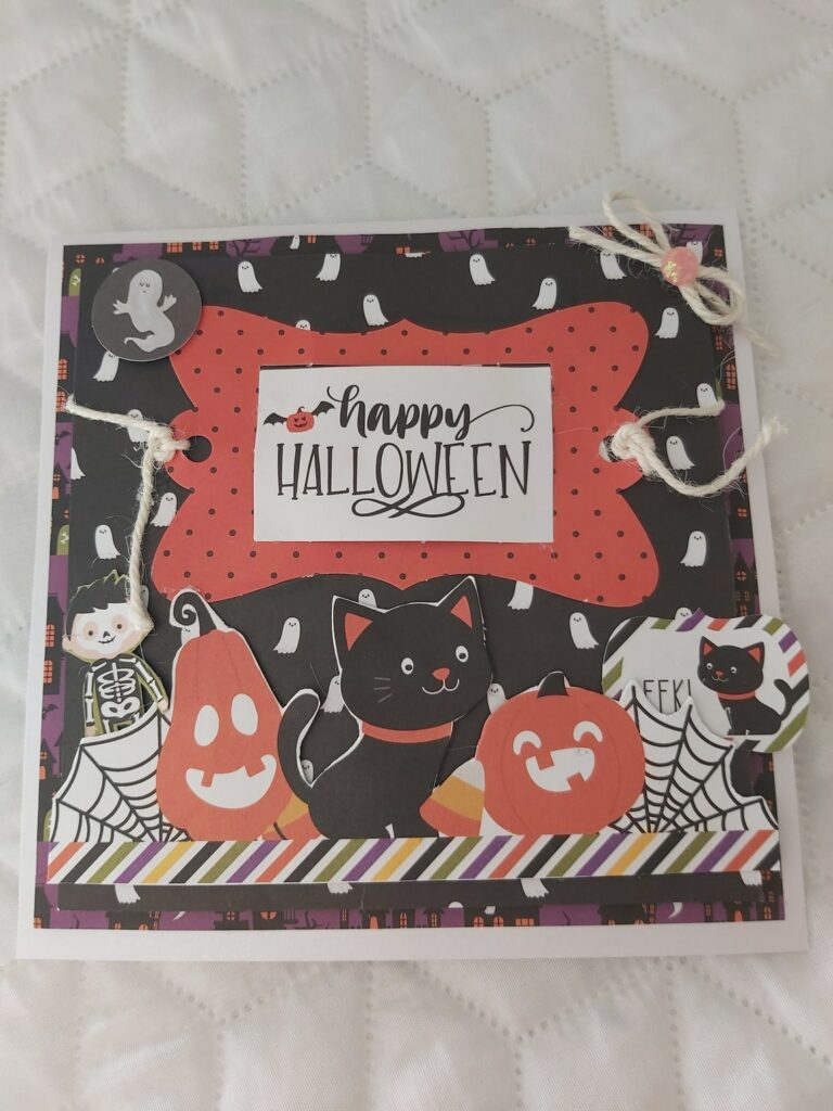 Carte fait main pour enfant Halloween scrapbooking 3d Carte fait main pour enfant Halloween scrapbooking 3d