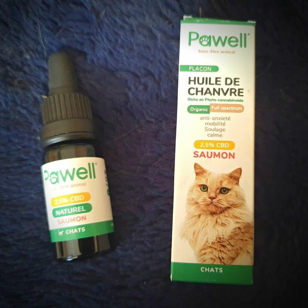 l'huile CBD pour chat de chez Pawell